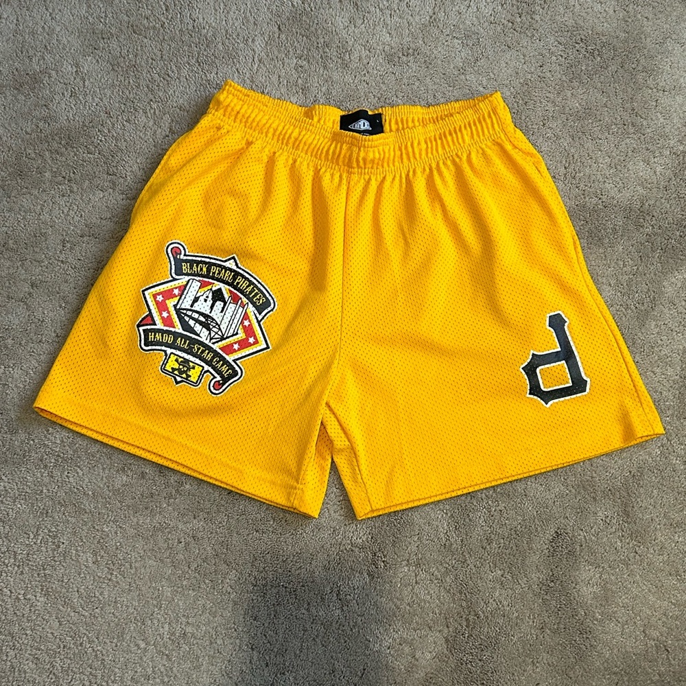 HMDD Pittsburgh Pirates shorts